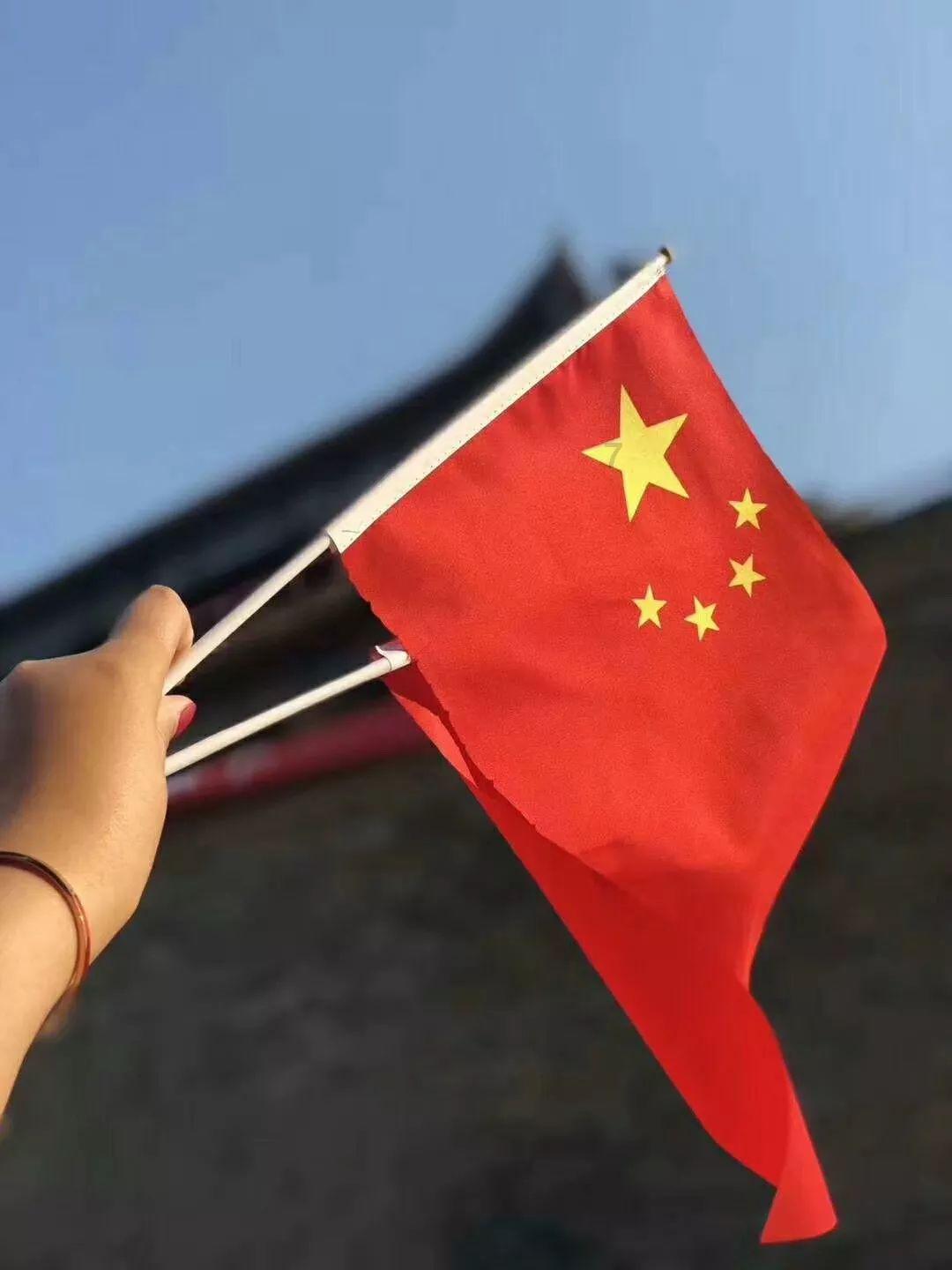 战场高喊“向我开炮”的将军履新职